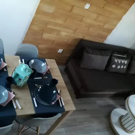 Деревянный коттедж Niezapominajka Копалино